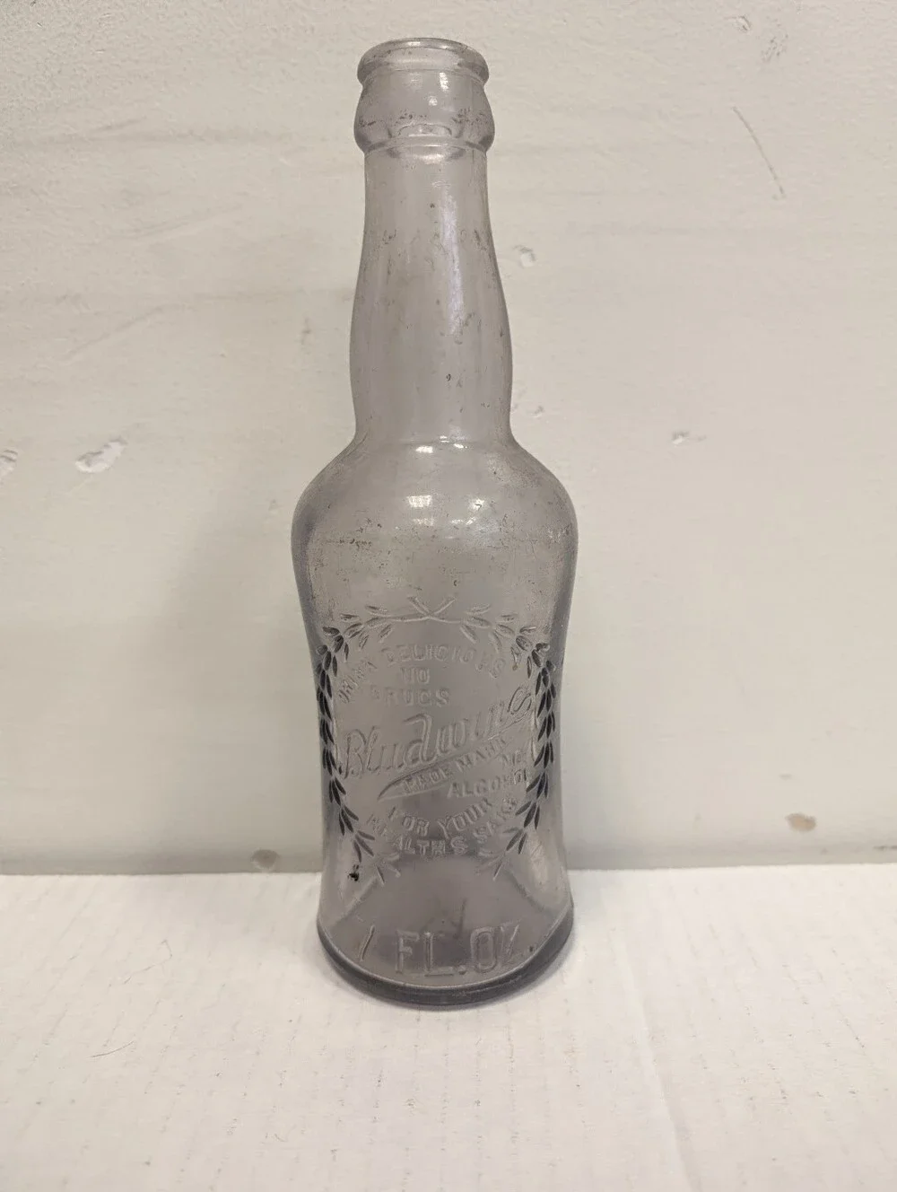 Antique 1910s Bludwine Soda Bottle 7 fl oz Embossed Wheat Wreath No Drugs Clear